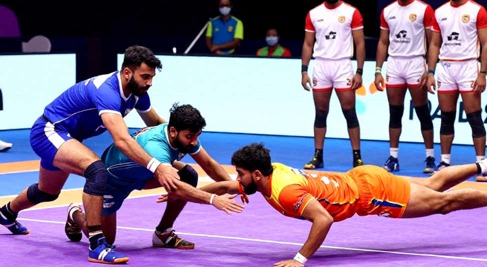 শুরুর সাতে নেই পাওয়ান সেহরাওয়াত: ভারত-ইরান ফাইনালের আগে যে 'ব্যাখ্যা' আসলে কোনো তথ্য দেয় না
